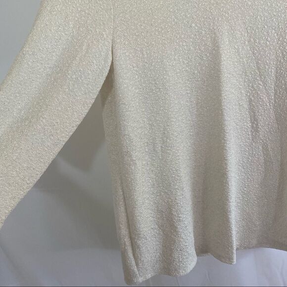 Slinky Brand 1/2 sleeve Crew Neck Sparkly Top - Picture 3 of 4